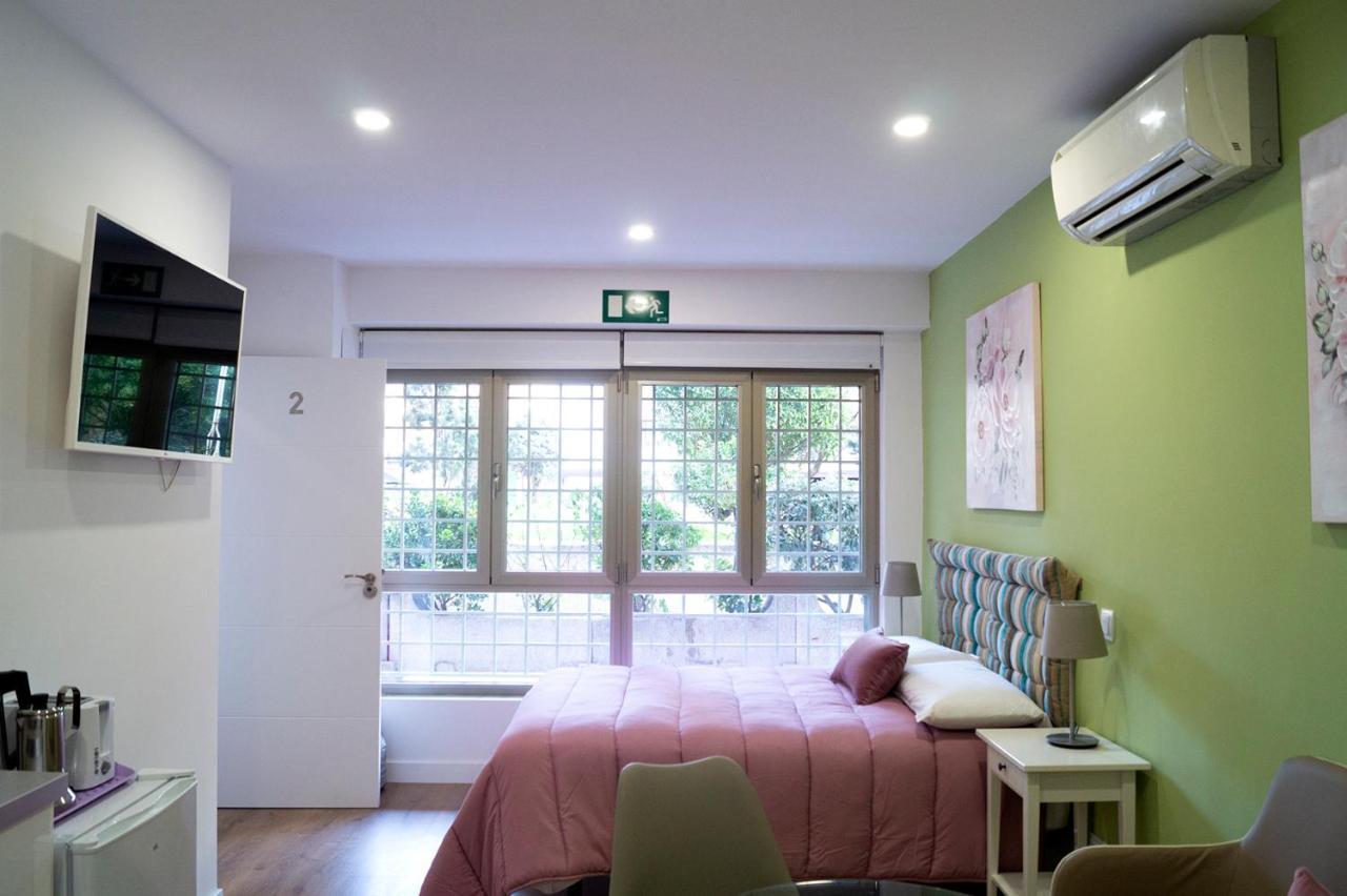 Moncloa Room Apartments Madrid Luaran gambar