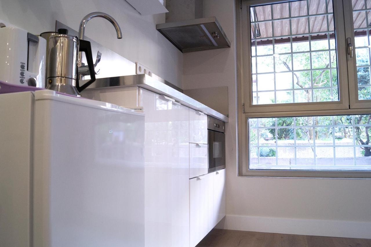 Moncloa Room Apartments Madrid Luaran gambar